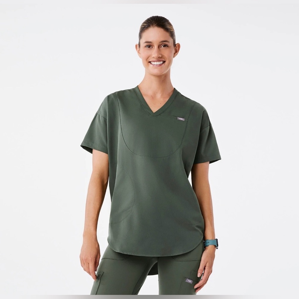 Figs Halle V-Neck Tunic Scrub Top